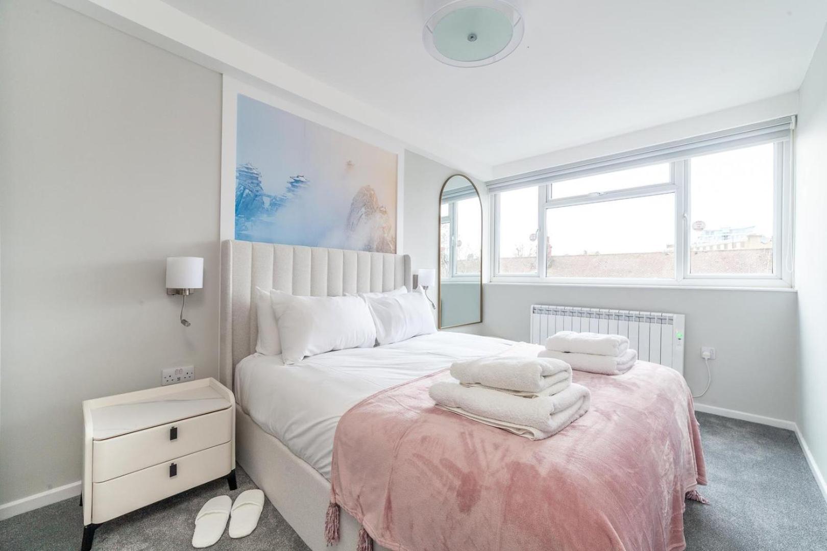 Excellent 3-Bed Flat In Elephant & Castle ロンドン エクステリア 写真